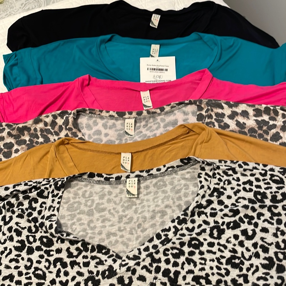 6 Boyfriend Tees Size Sm fits more like a Large